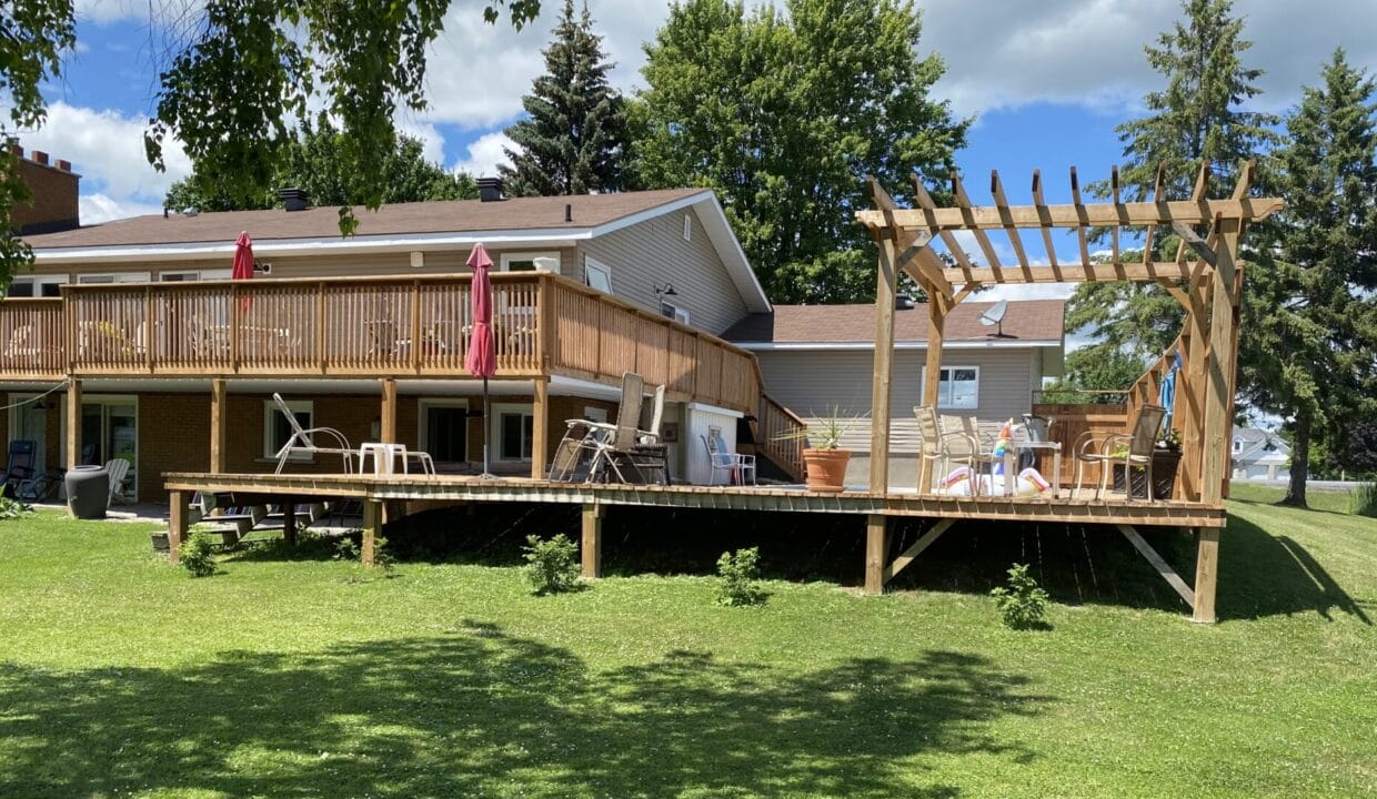 1DE602DB-DA42-4300-8CDB-9B766604E1F2