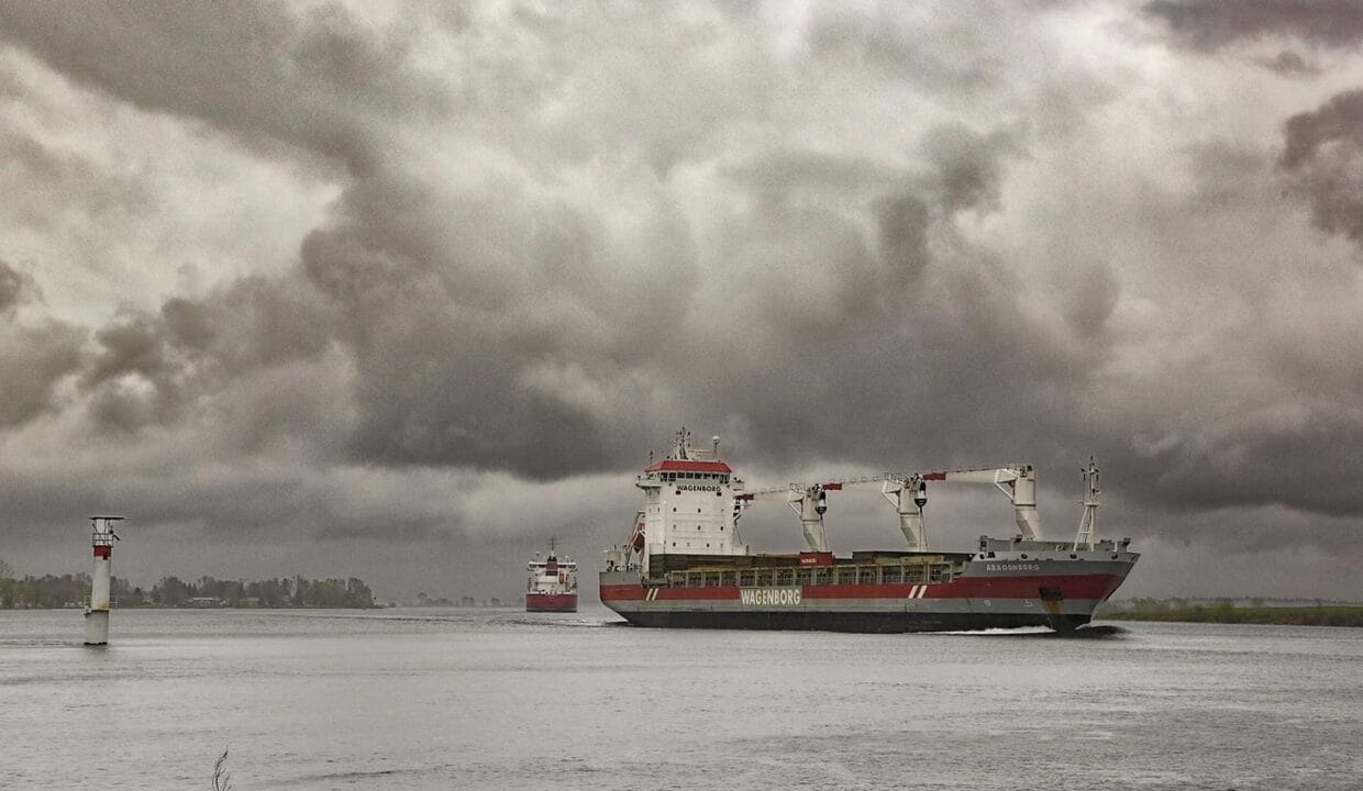 2CAAA080-9CDB-440C-82FD-95BF94AABF47