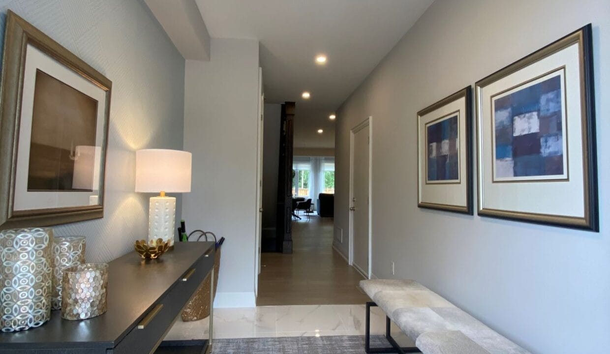 front entrance resize