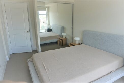 bedroom 2_resized (2)