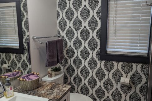 MAIN BATHROOM #12