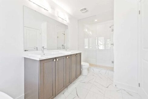 32-elkington-crescent-whitby-E5937497-5