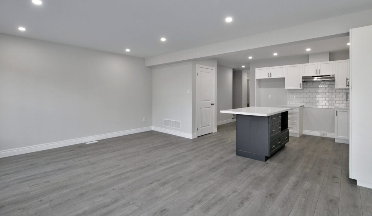 12 Equality Drive_110