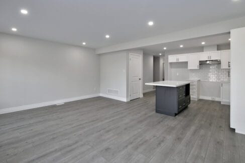 12 Equality Drive_110