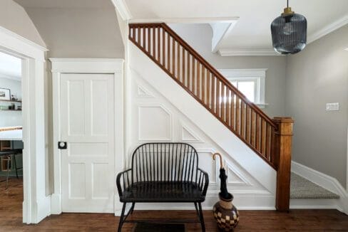 260_Colborne_Hallway4