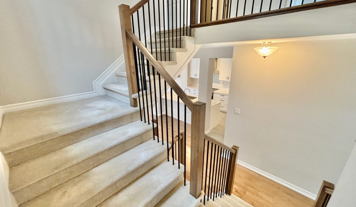 10 StairsLookingDown