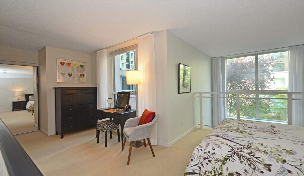 109 Front St # 121 (14)