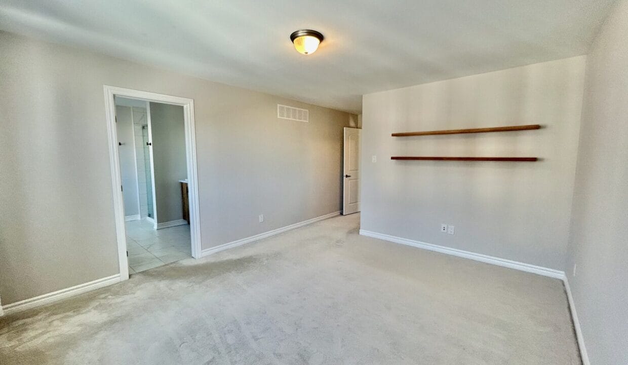 12 Master Bedroom 2