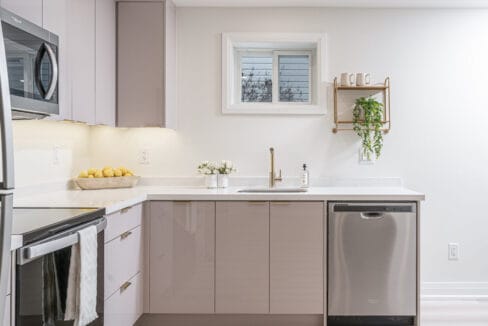 18 Louise Lane - Orillia - PHOTOGRAPHER- Mitchell Hubble - Modern Movement Creative Inc -December 15, 2022 - 8