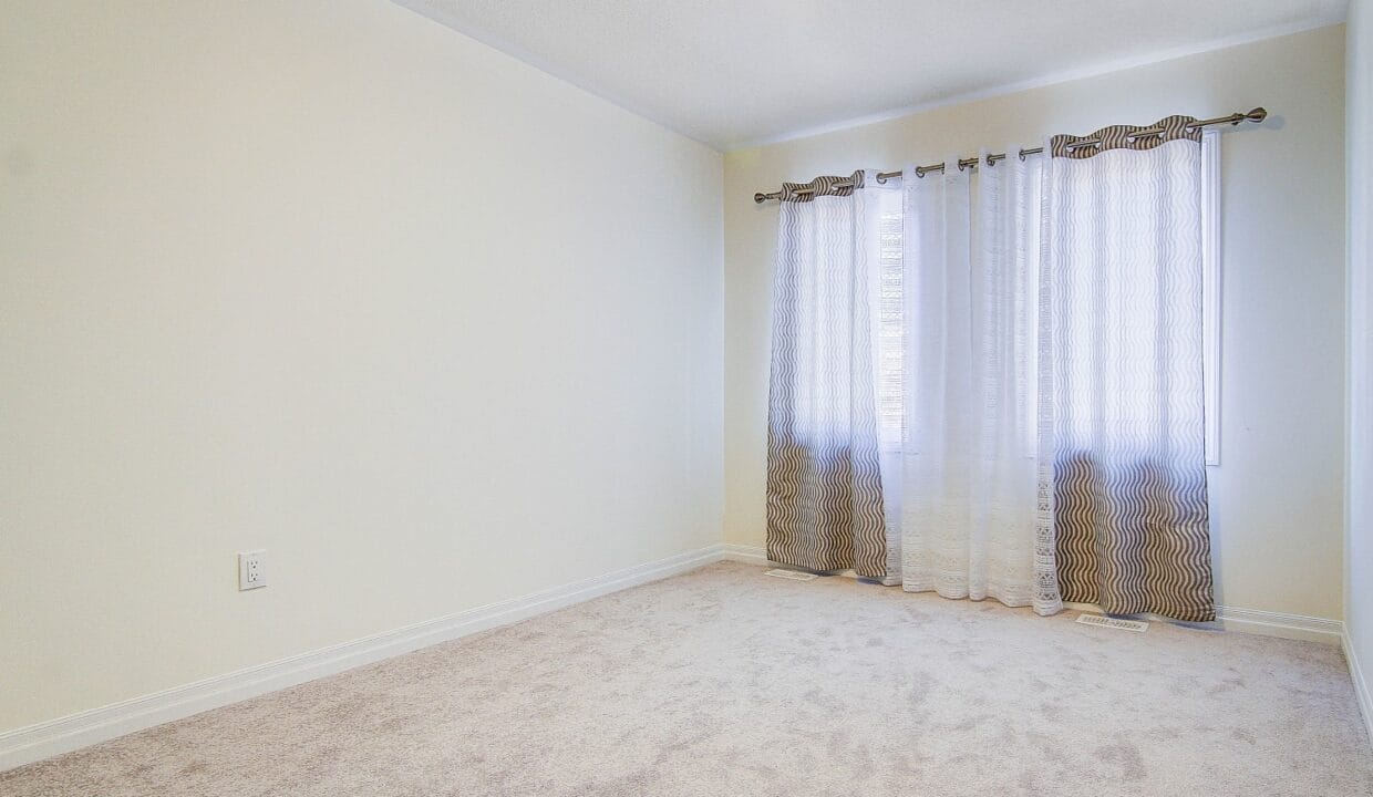 7bedroom 2