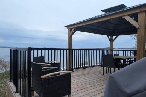 Deck 2