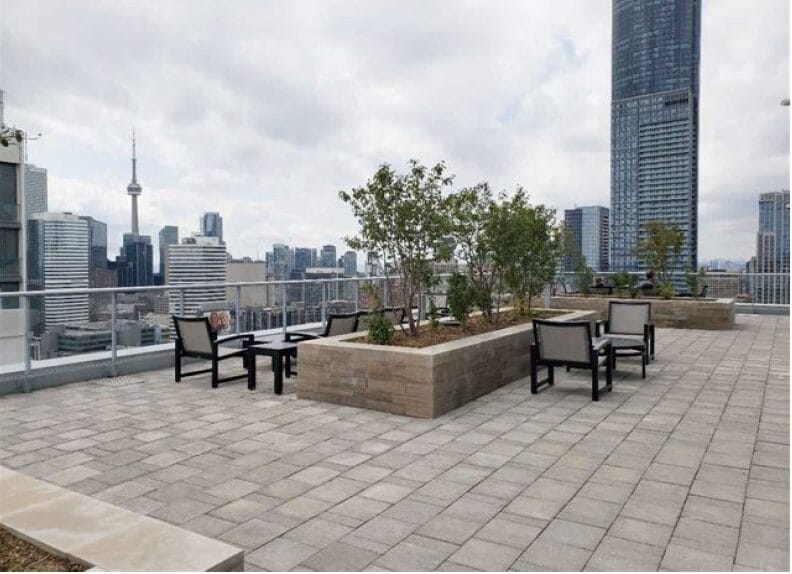 Patio 03
