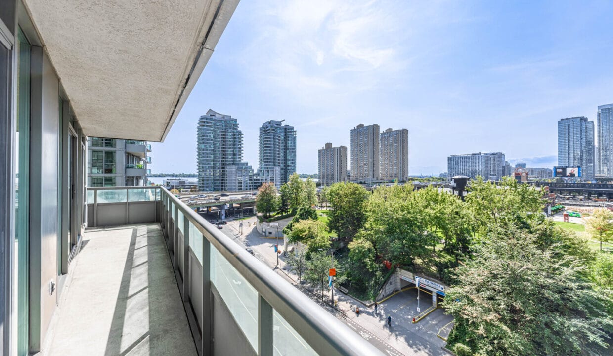mls_1-23.balcony2