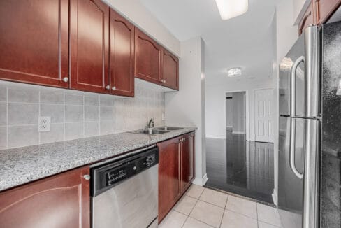 mls_1-6.kitchen3