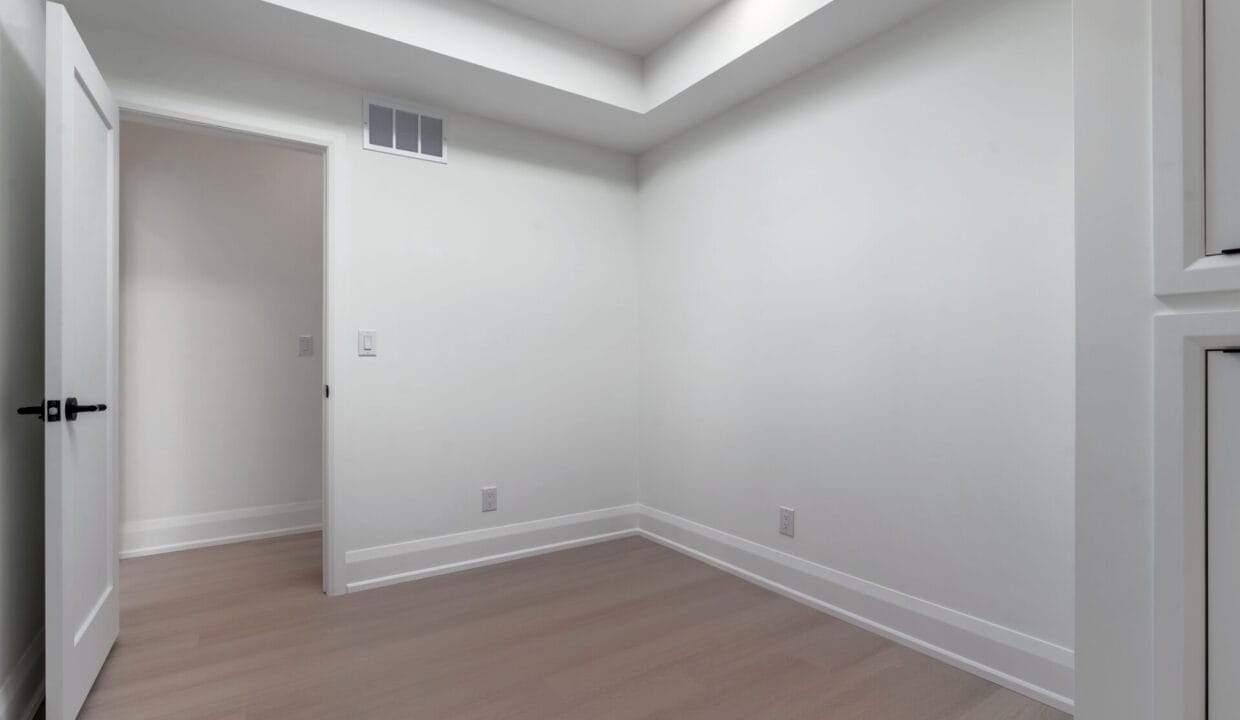 13 - Bedroom 3
