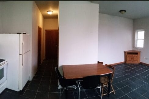 160 living room kitchen r