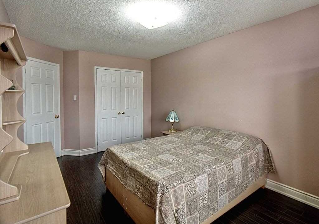 28-mannel-crescent-brampton-W5369443-24