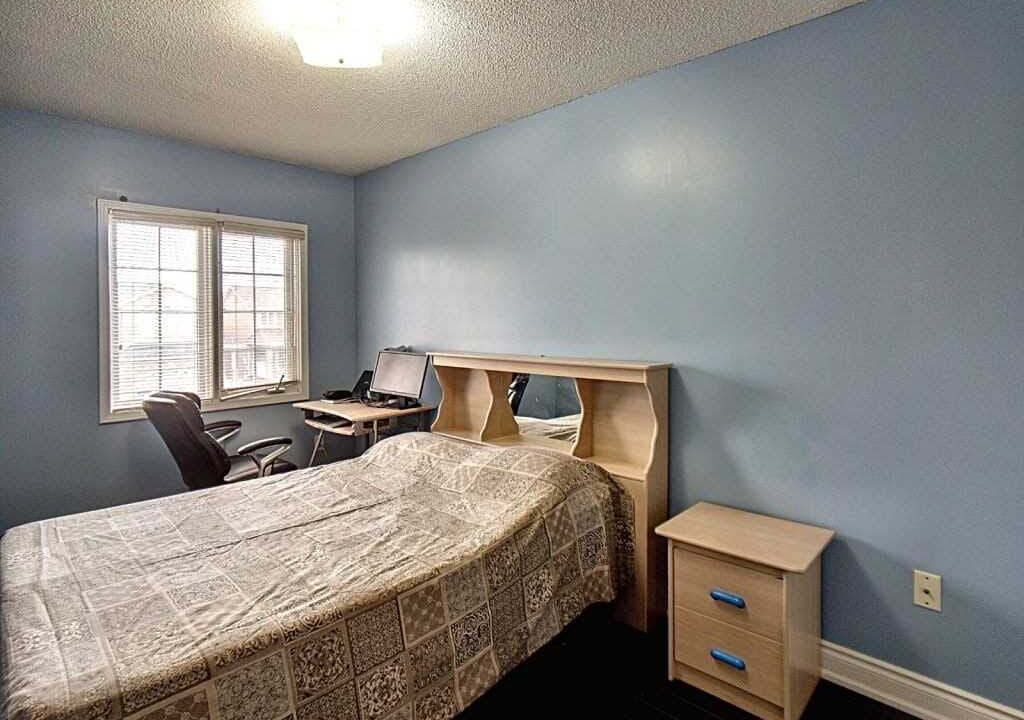 28-mannel-crescent-brampton-W5369443-25