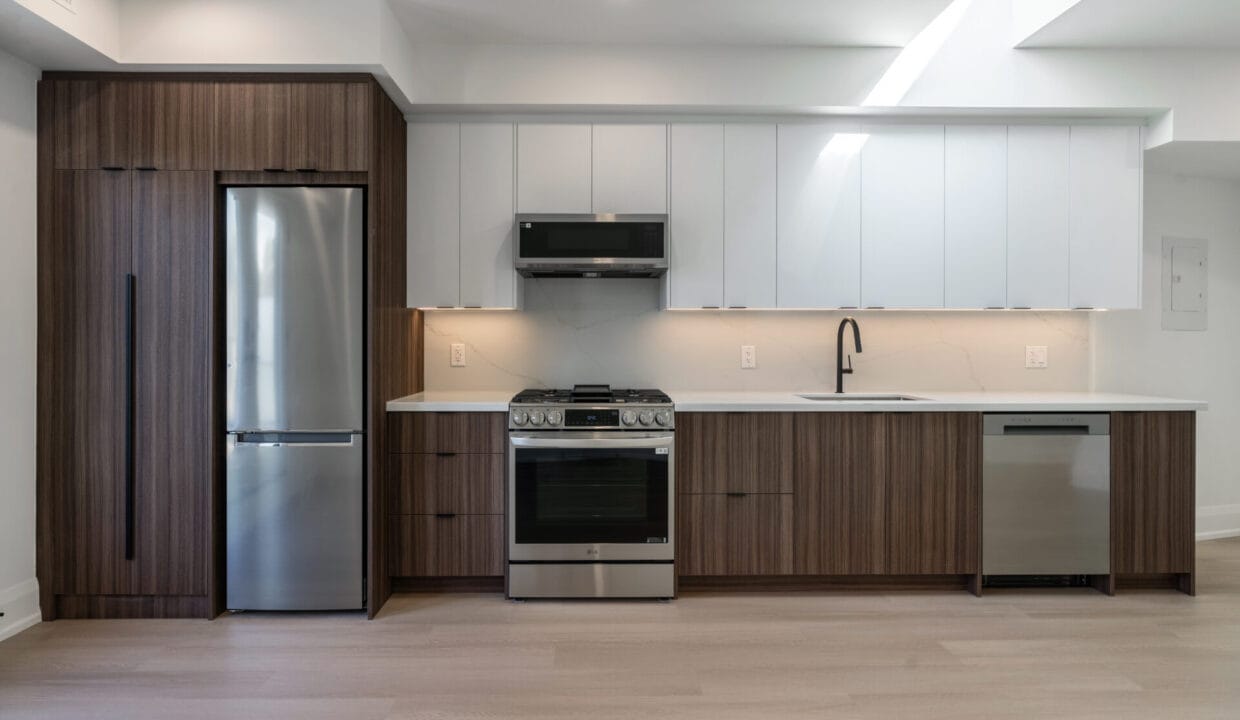 6 - Kitchen 1