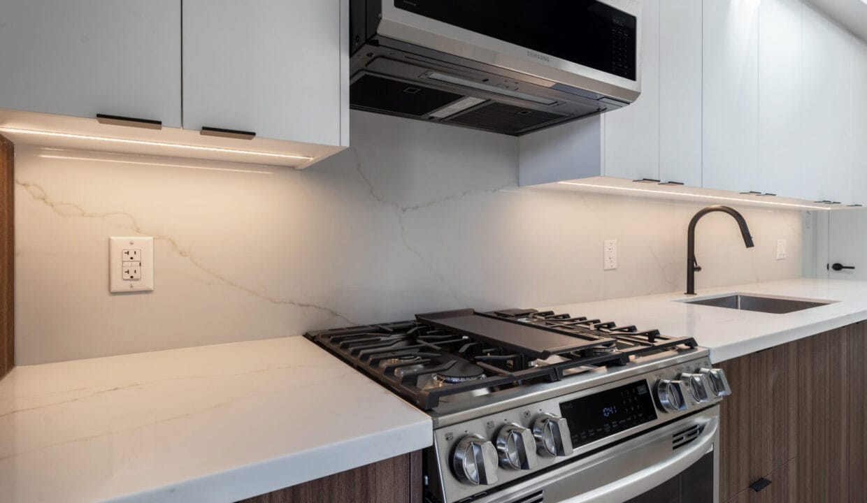 6.1 - Kitchen 2