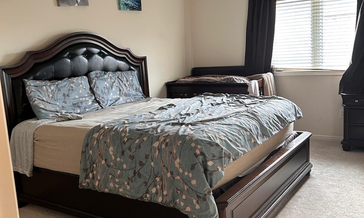 Mater Bedroom