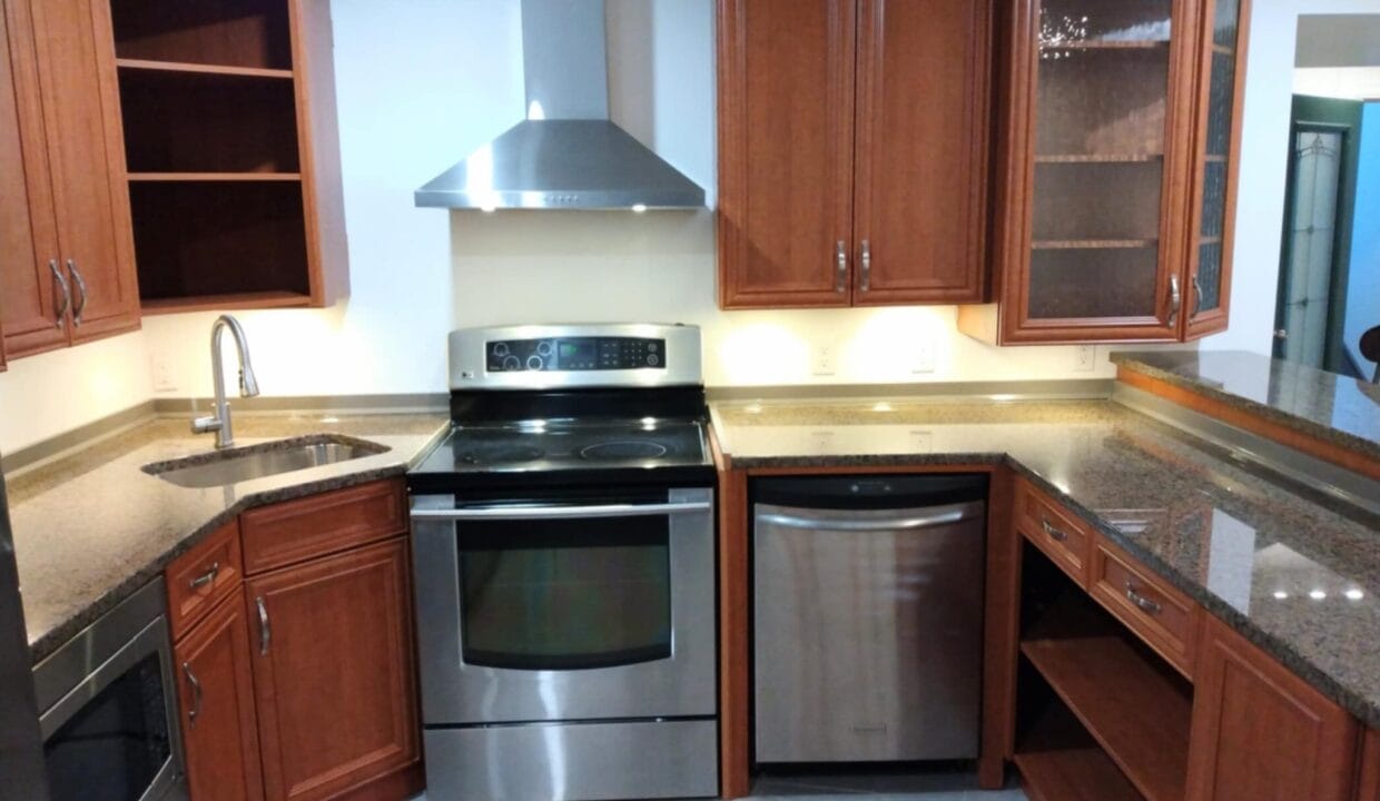 dc7eae75-e097-4ad4-9baf-25bc72d75b4e