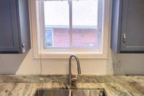 e0f22187-f642-415c-a978-c4b09f1e0d60