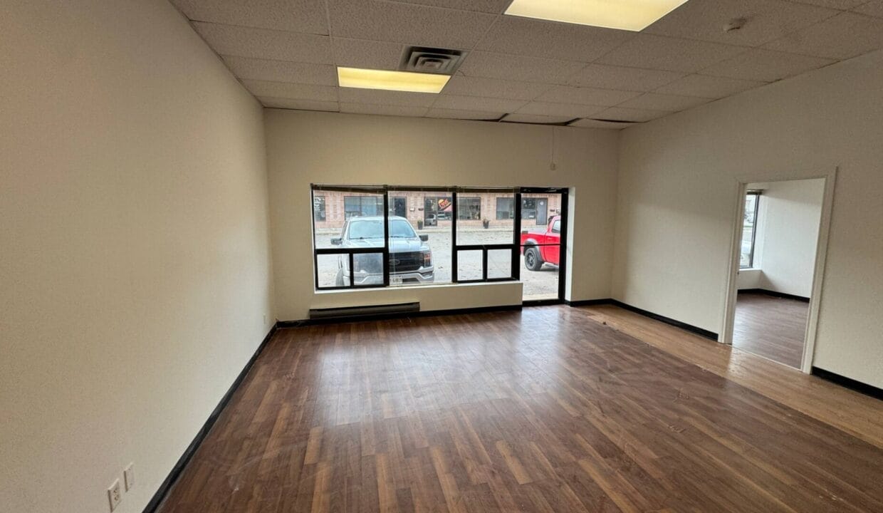 photo_2025-10-15_09-21-28