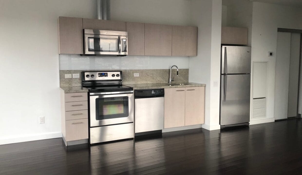 73f06103-511b-46a8-a0f0-6cce18979edc