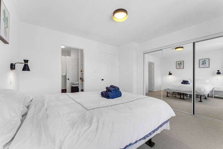 9b083af6-159e-4a60-97f2-163cda213b80