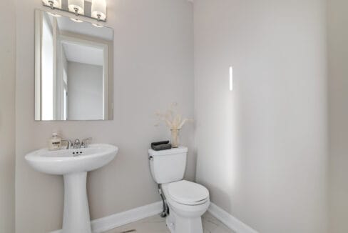 C2_5_1667390697-1100x700