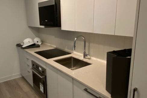 H72920-708_Kitchen_2025-09-22