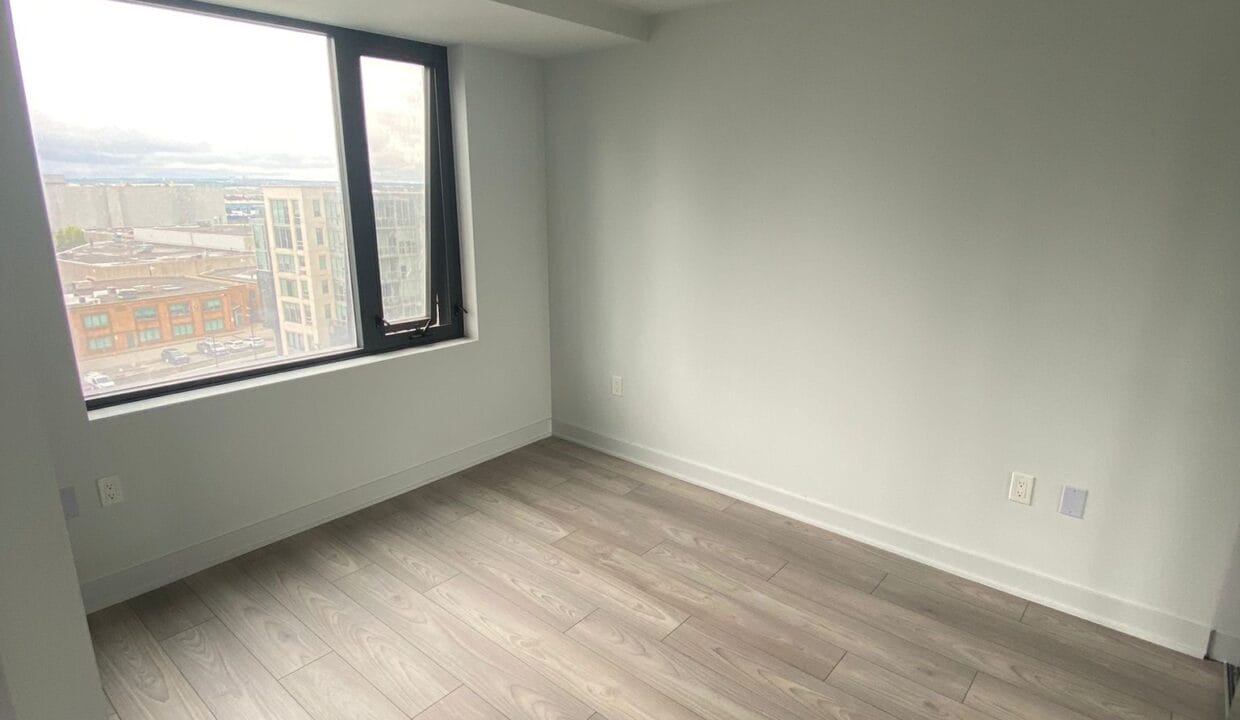 H72920-708_Master_2025-09-22