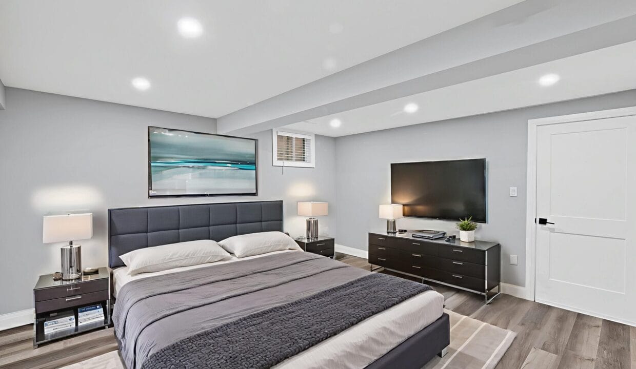 P1260188 - Bedroom - Modern - 4