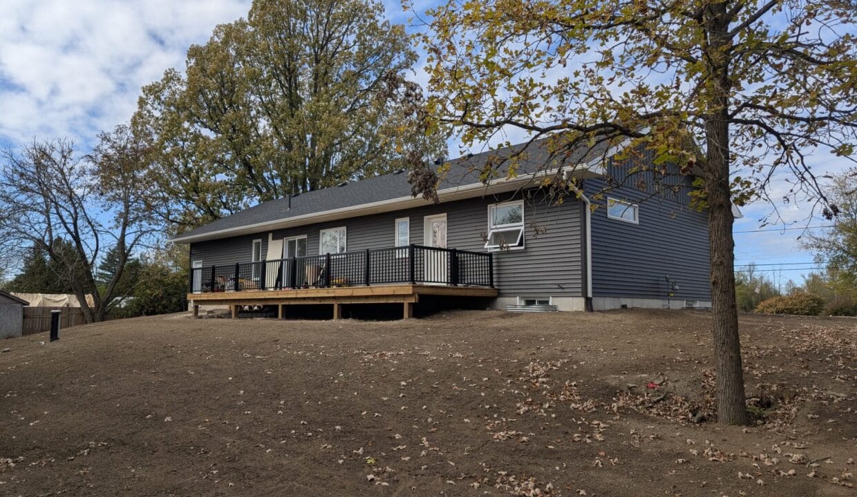 PXL_20251013_161832621