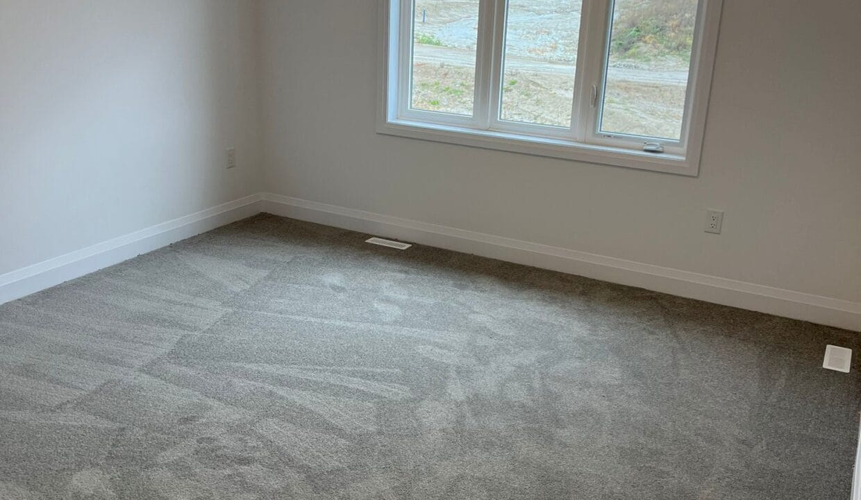 WhatsApp Image 2025-11-12 at 09.56.34_a3d270aa