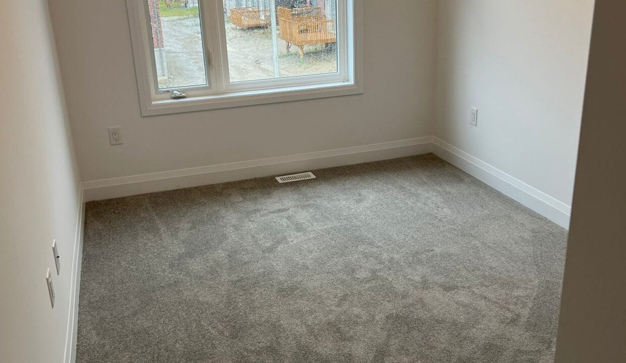 WhatsApp Image 2025-11-12 at 09.56.35_e45cff3a