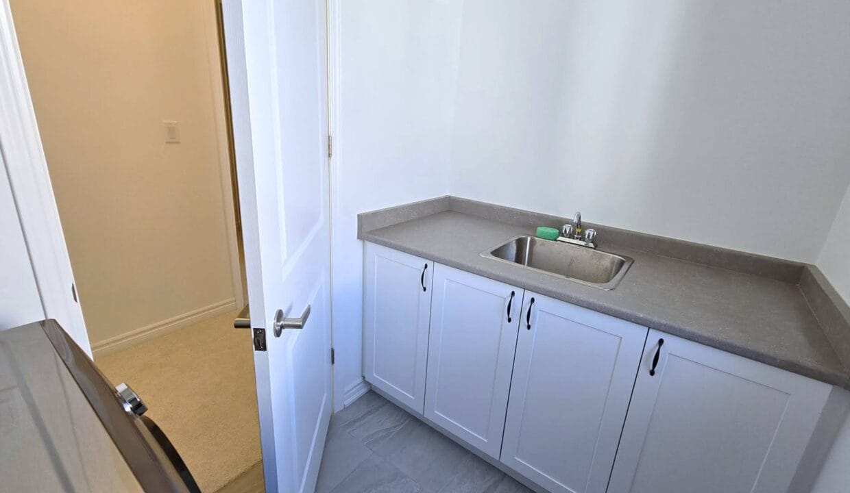 WhatsApp Image 2025-11-13 at 3.26.36 PM