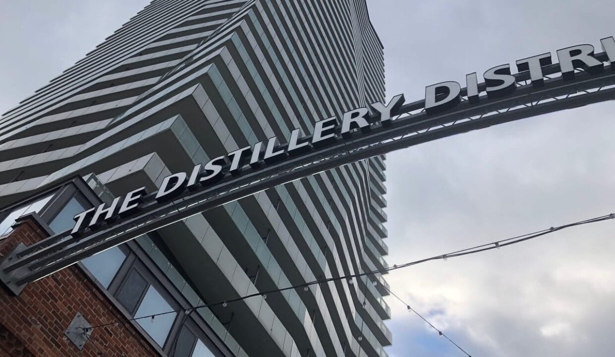 b7b350b3-4369-4b54-a50e-7a8d46bd7902